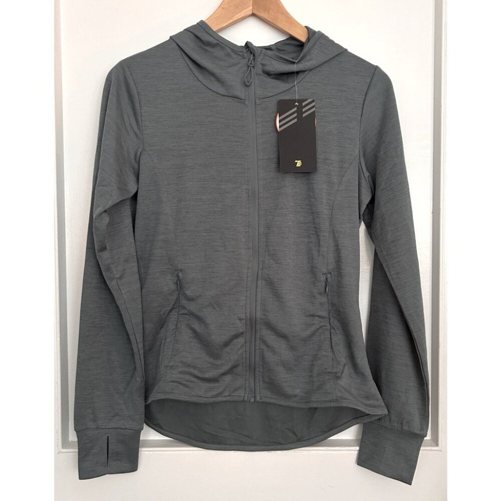 BNWT TRR Sun Shirt with Hood in Green Size XS